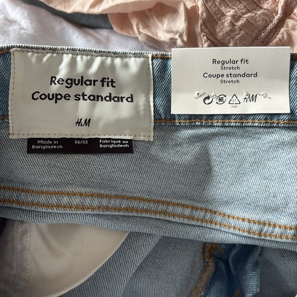 H&M Regular Fit Jeans - Picture 2 of 3